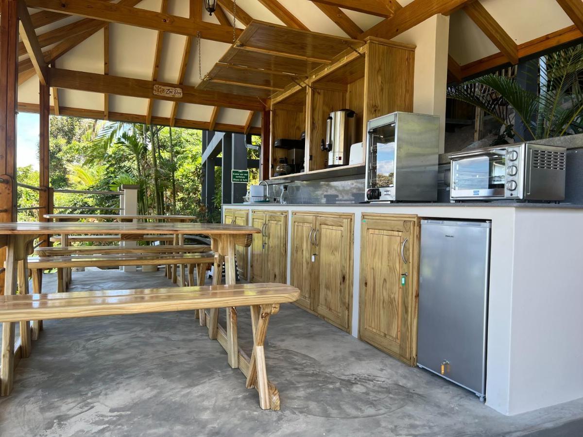 Paradise Chalets Yoga & Wellness Takamaka Exteriér fotografie